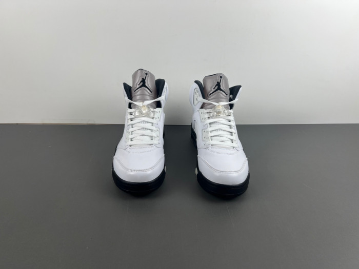 jordan 5 retro "white and black" dd0587-110